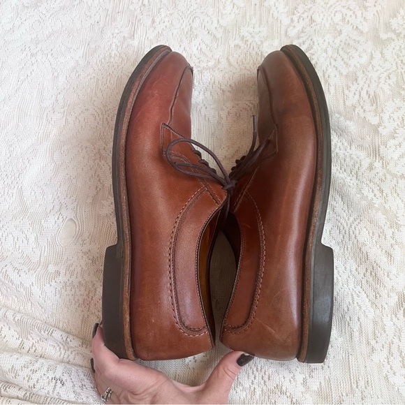 Men’s Allen Edmonds Stockbridge leather Oxford shoe main image 7